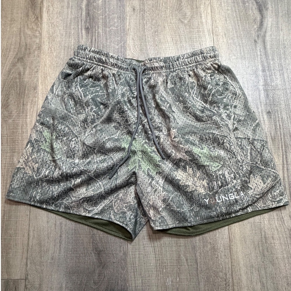 Young LA Tree Camo Mesh Shorts Mens Large Multicolor Reversible Athletic Wear